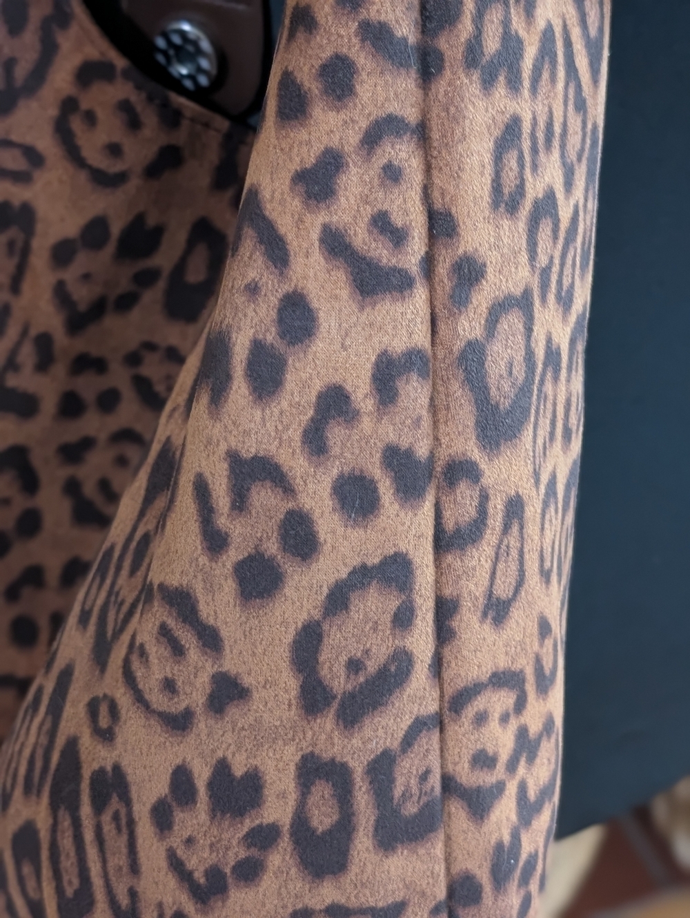 Leopard Print Hobo Bag & Matching Makeup Pouch Animal Print Shoulder Purse - Picture 3 of 11